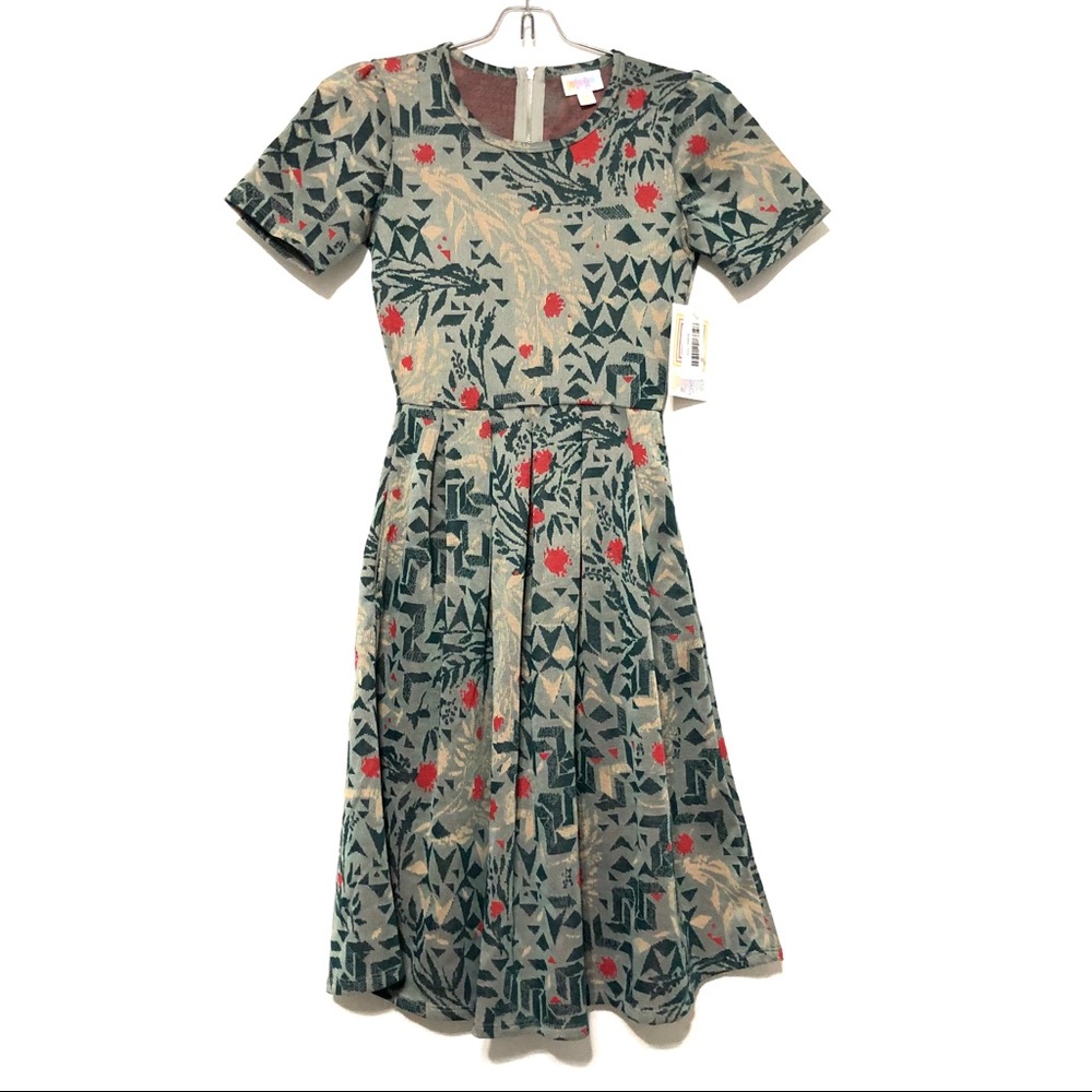 LuLaRoe | Amelia Holiday Dress